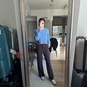 Aritzia Effortless Pant